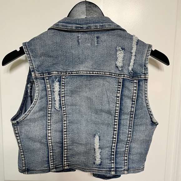 Mini jean vest size M (juniors) - Picture 4 of 8